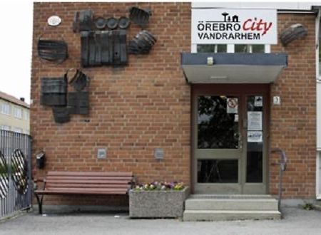 Oerebro City Hostel ภายนอก รูปภาพ