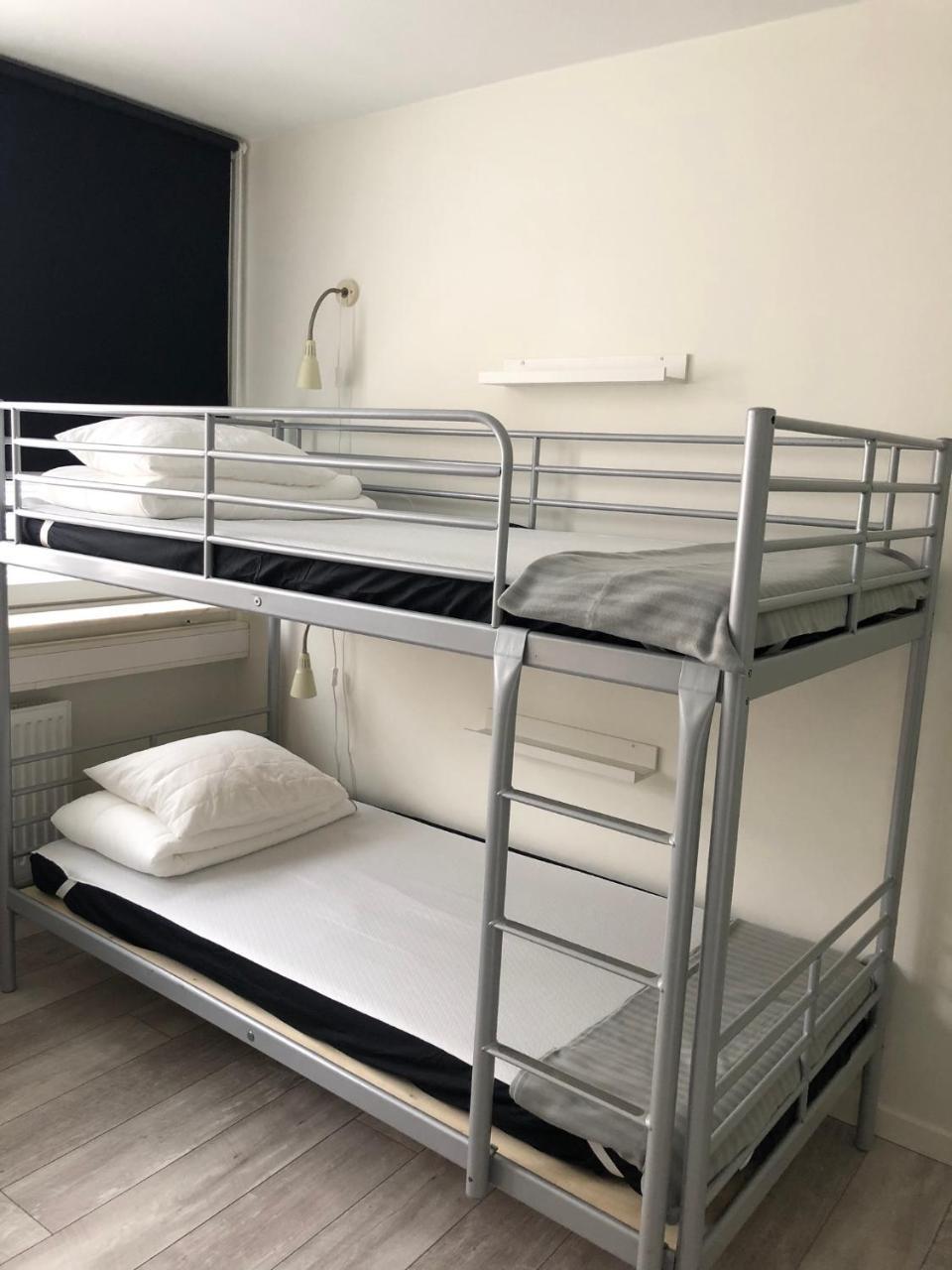 Oerebro City Hostel ภายนอก รูปภาพ